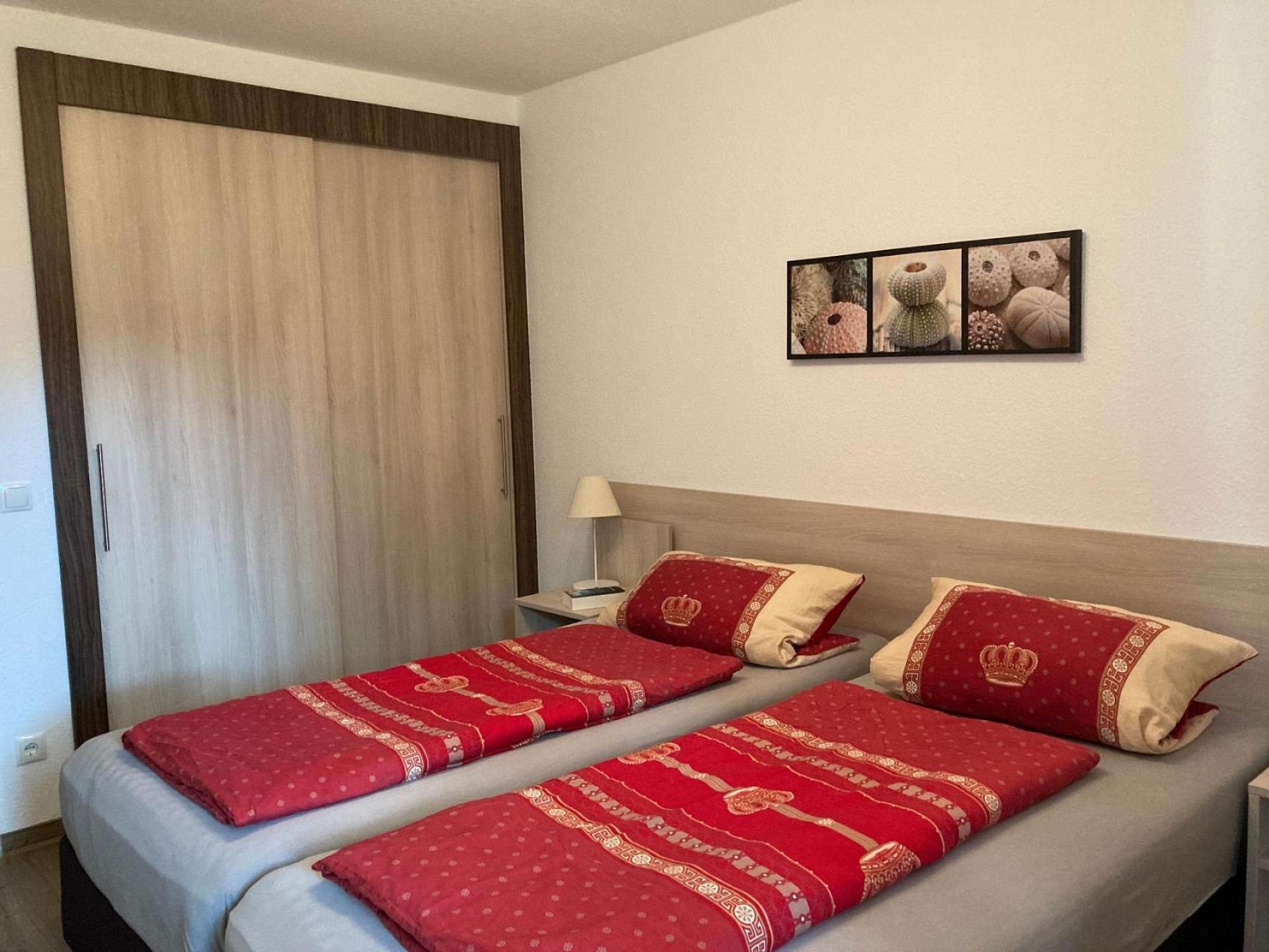 Schlafzimmer 2
